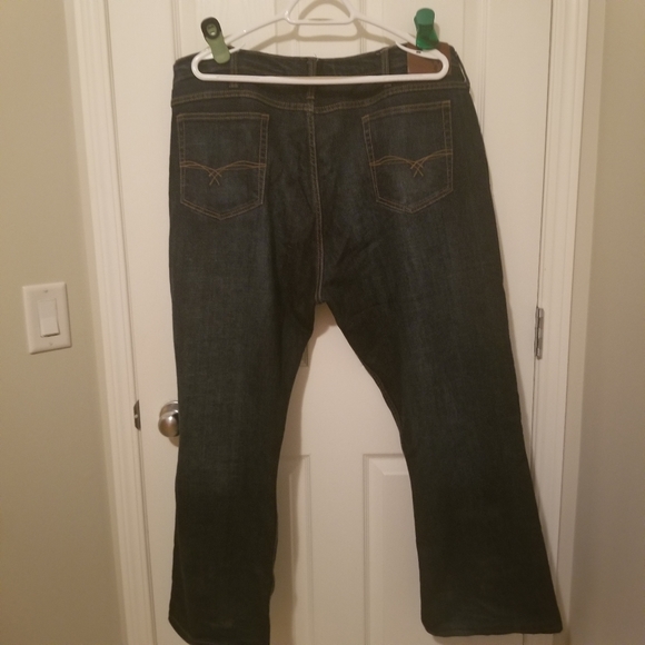 Men's Wrangler Jeans - Picture 2 of 3